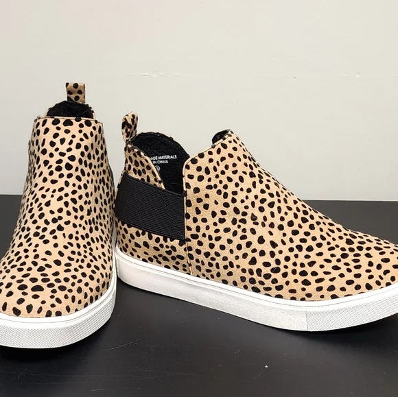 Womens SODA Cheetah/ Leopard Print Sneakers. High Top Sz 8.5 EUC - Picture 6 of 7